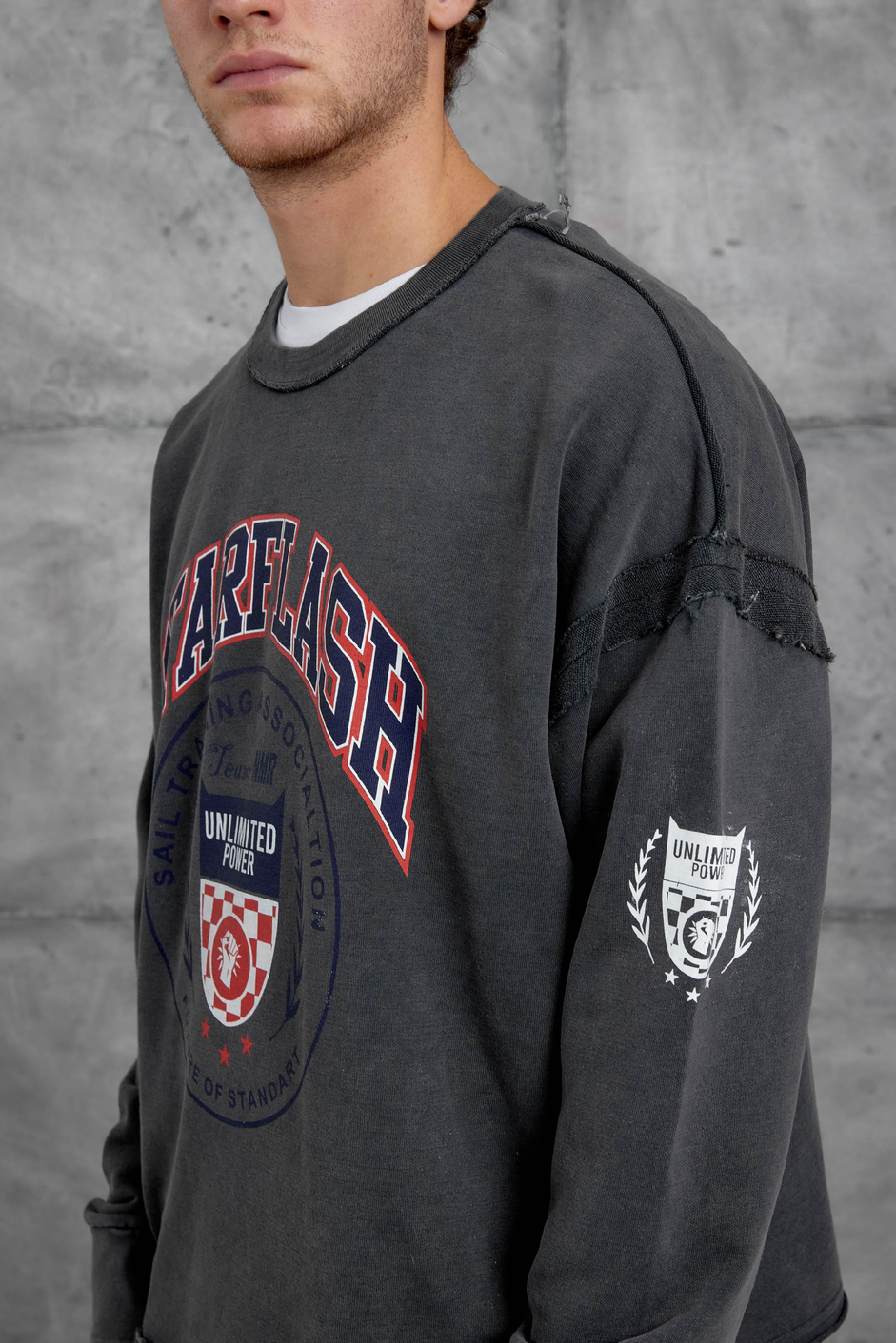 Füme STARFLASH BASKILI DİKİŞ DETAYLI SWEATSHİRT