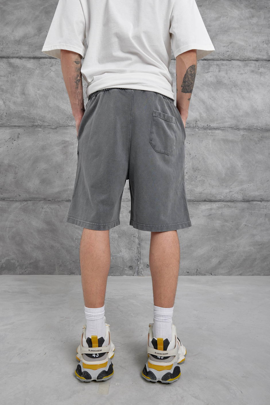 Füme Yıkamalı Oversize Şort