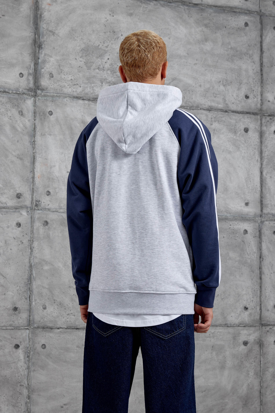 Gri 08 BASKILI OVERSİZE KAPUSONLU SWEATSHIRT