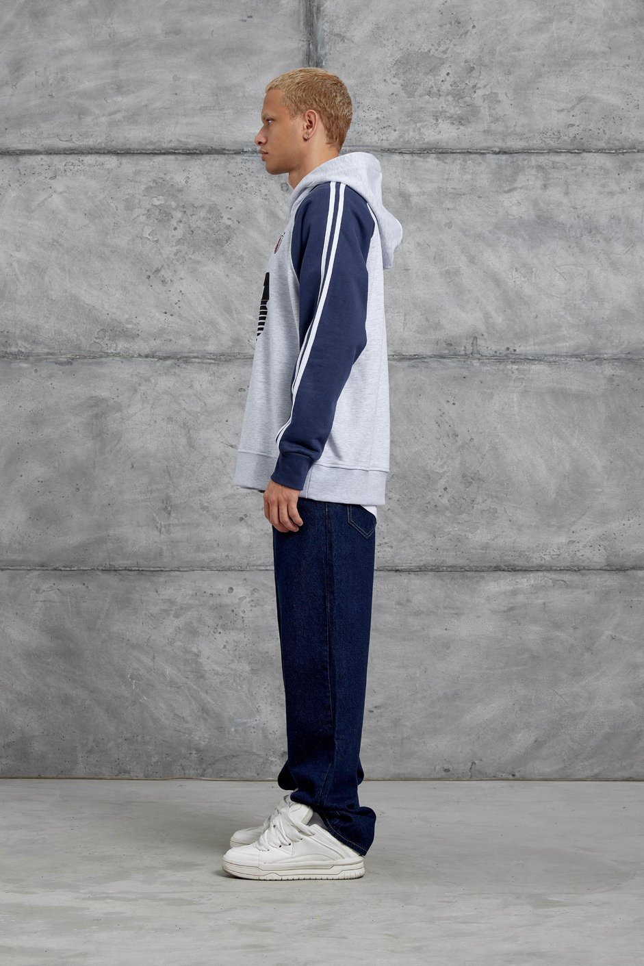 Gri 08 BASKILI OVERSİZE KAPUSONLU SWEATSHIRT