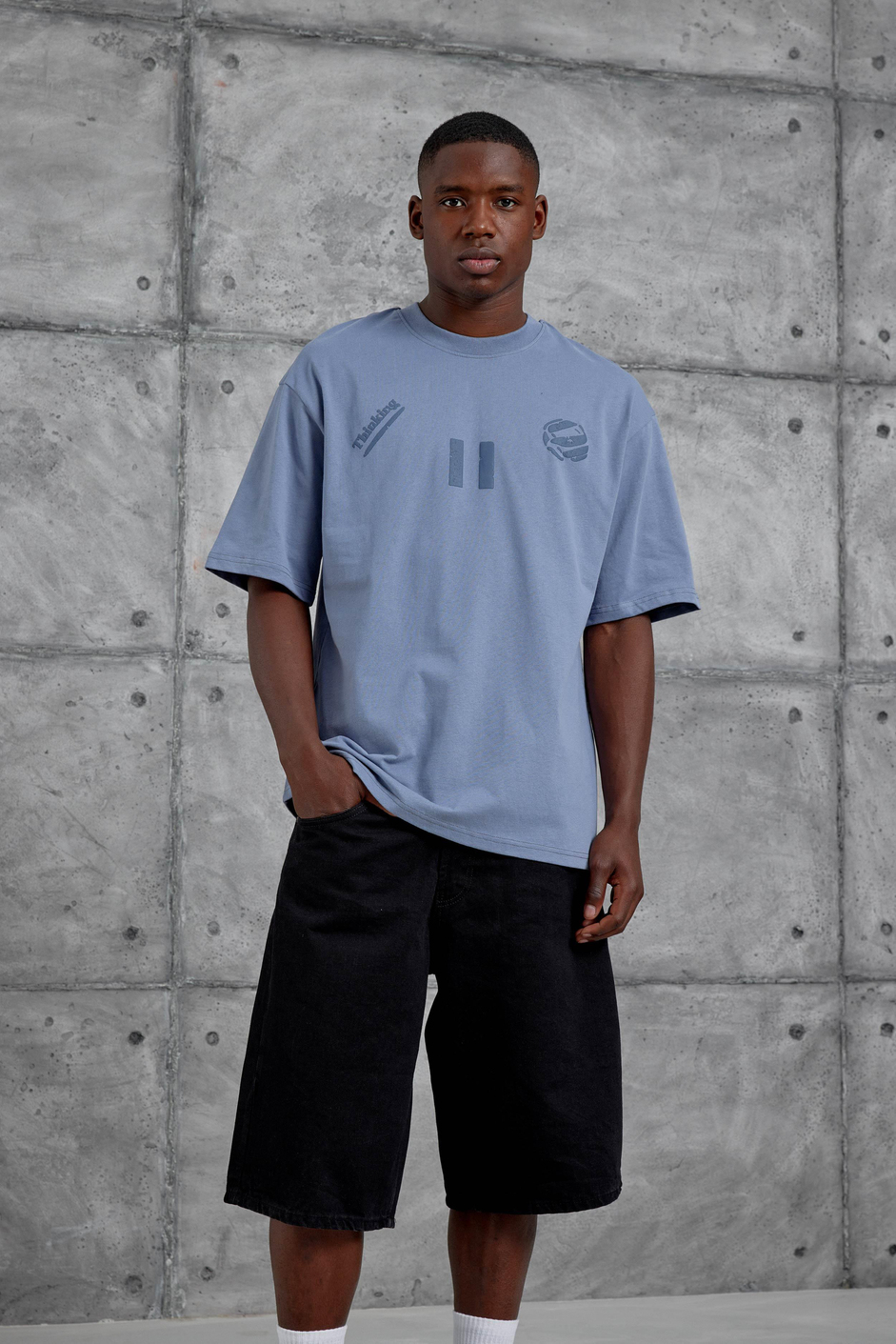 Gri 11 Thinking Baskılı Oversize Tshirt