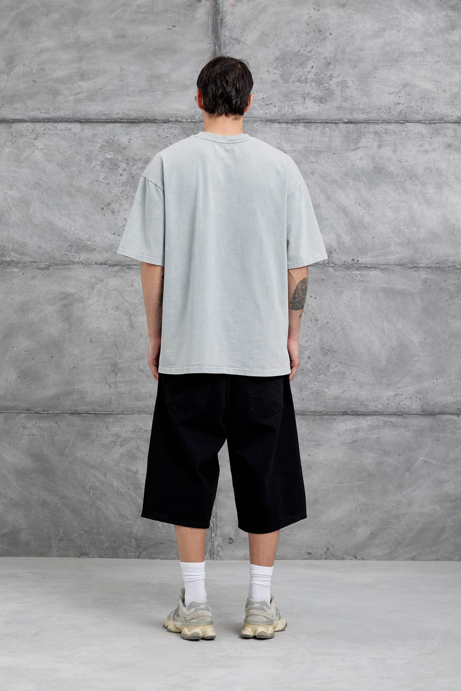 Gri 1111 Yazılı Yıkamalı Oversize Tshirt