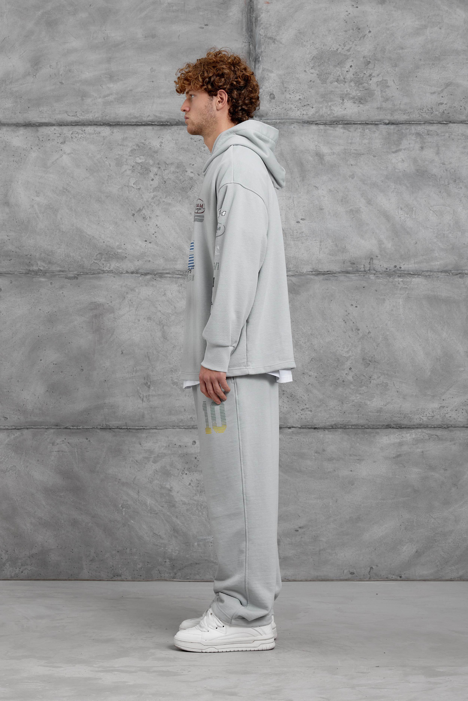 Gri BASKILI OVERSIZE EŞOFMAN TAKIMI