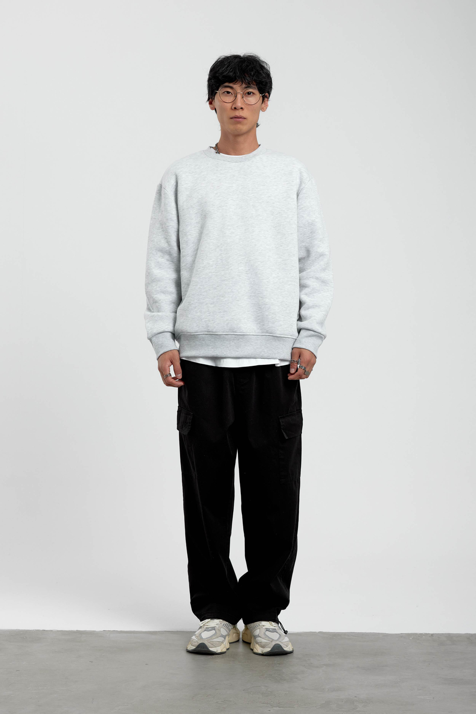Gri Bisiklet Yaka Basic Şardonlu Sweatshirt