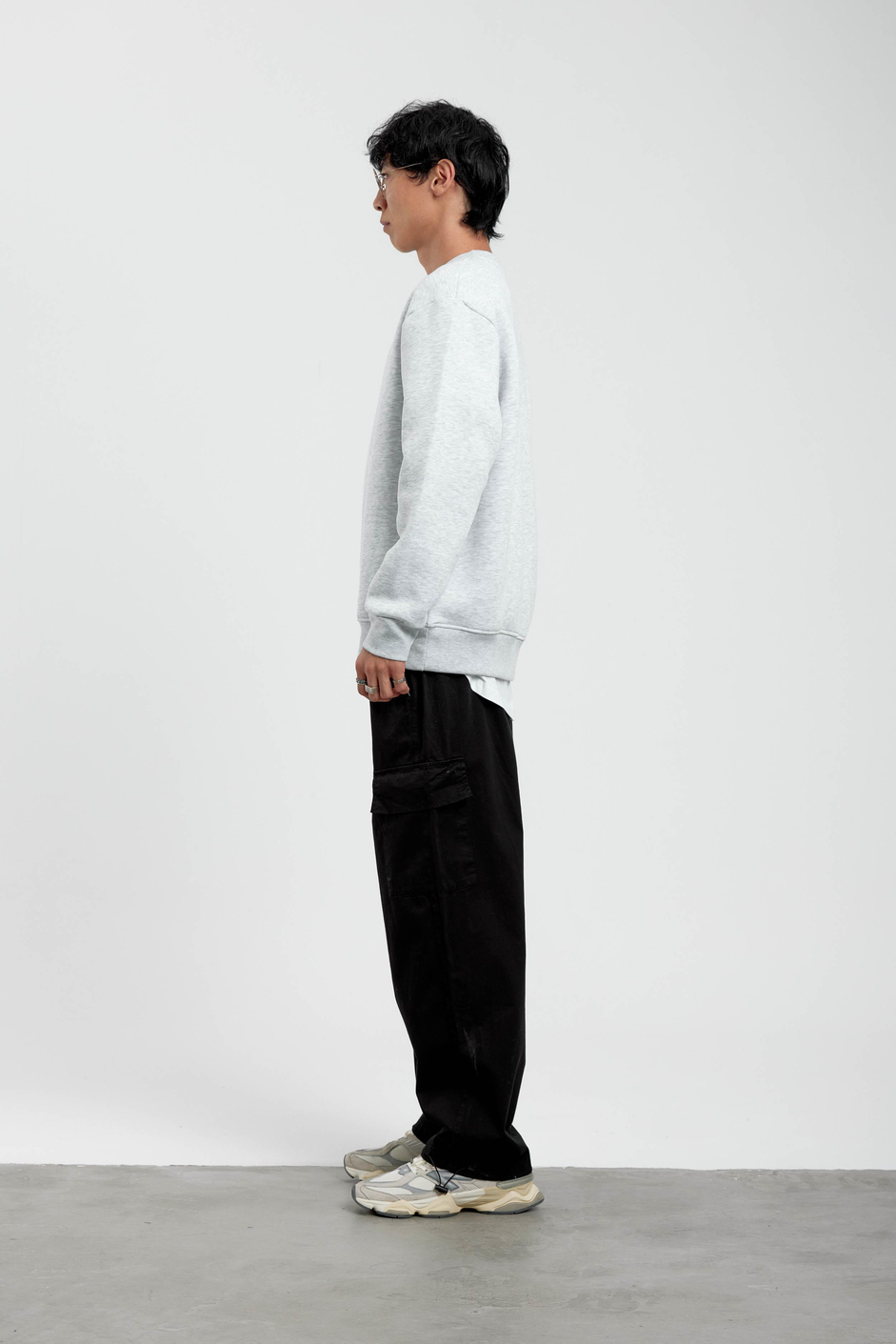 Gri Bisiklet Yaka Basic Şardonlu Sweatshirt