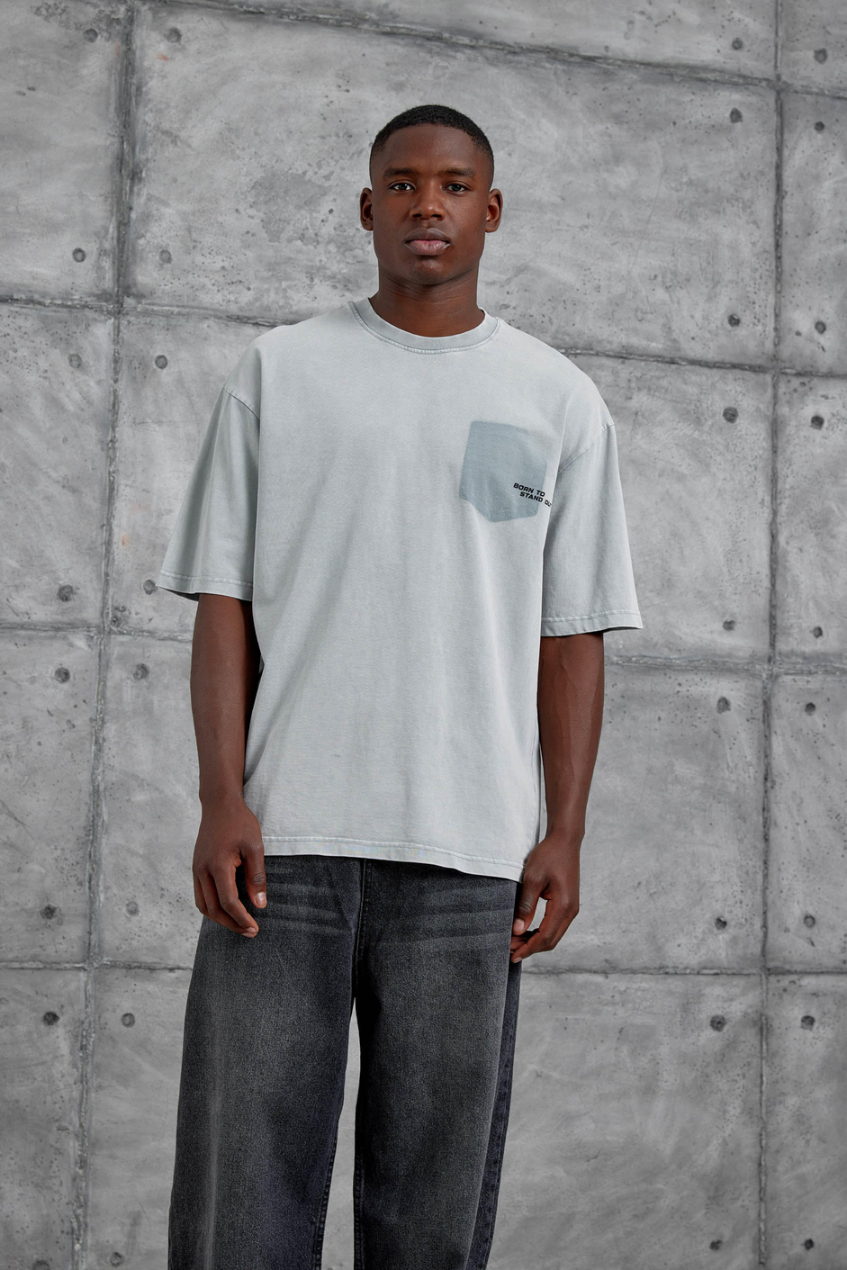 Gri Born To Stand Out Yazılı Yıkamalı Oversize Tshirt