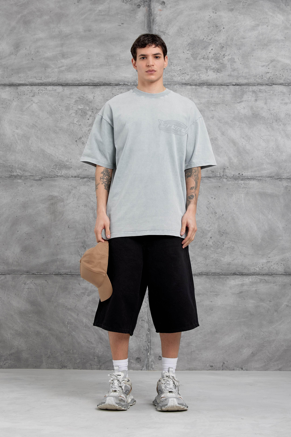 Gri Brand Yazılı Yıkamalı Oversize Tshirt