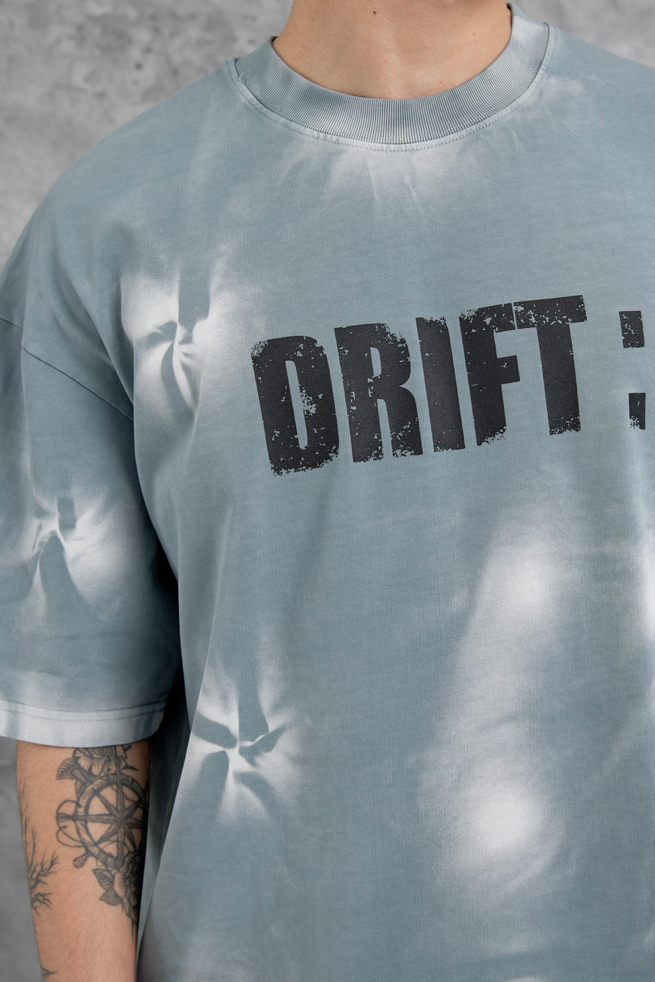 Gri Drift Yazılı Yıkamalı Oversize Tshirt