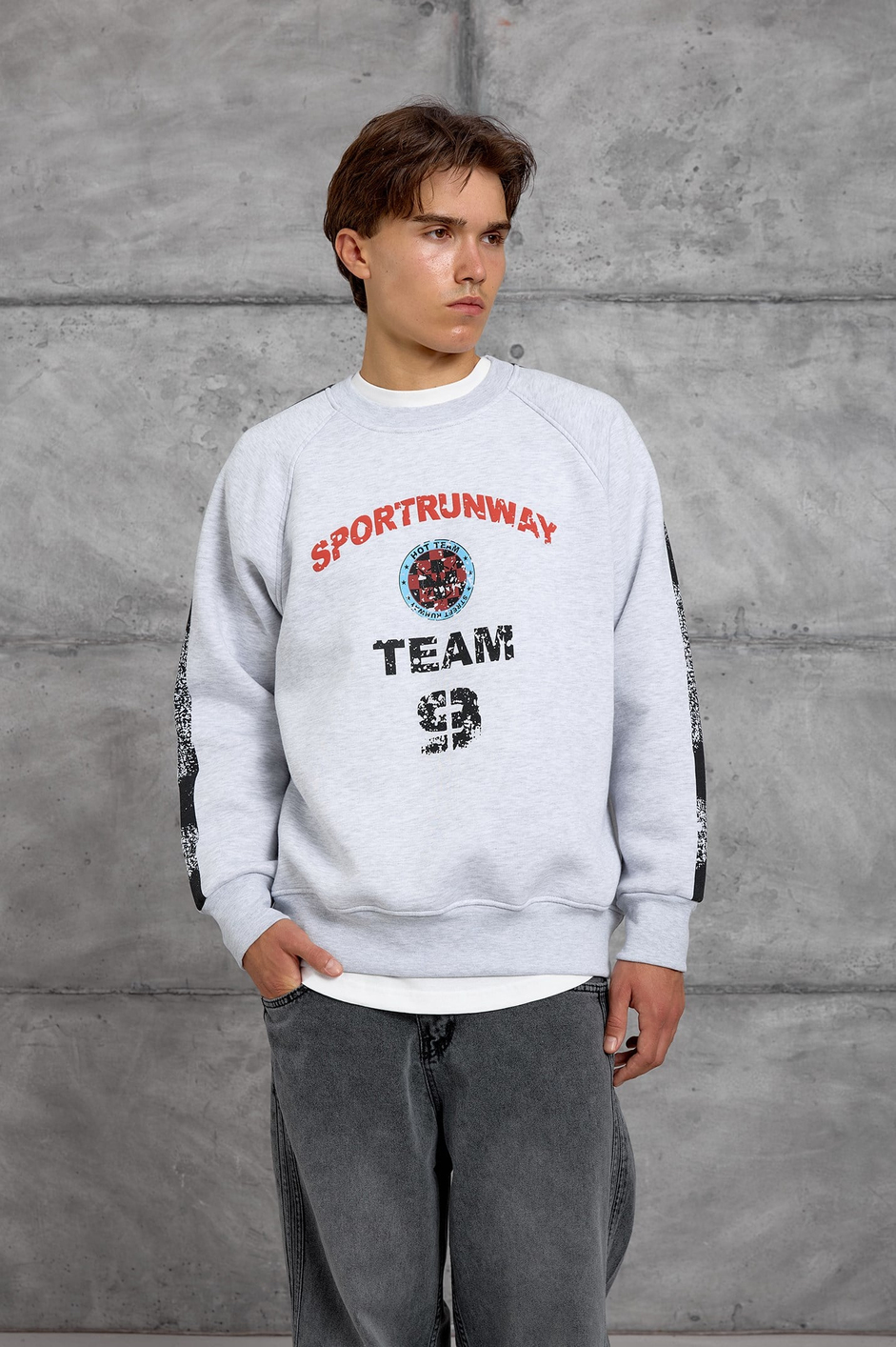 Gri FIRÇA BOYALI SWEATSHIRT