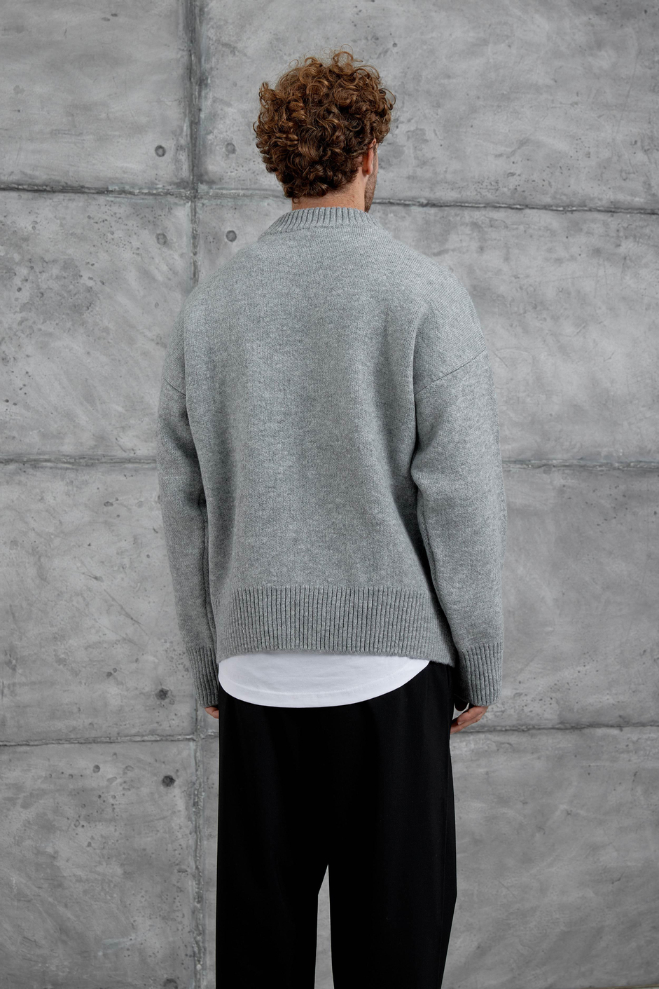 Gri Gst Nakış Desenli Oversize Triko