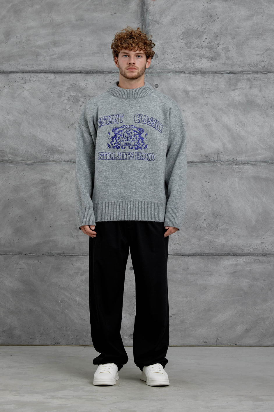 Gri Gst Nakış Desenli Oversize Triko