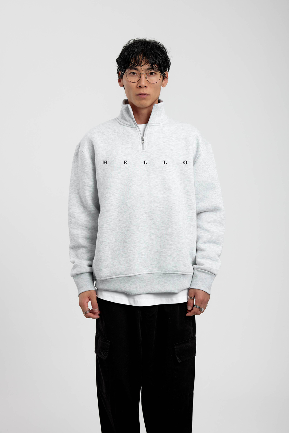 Gri Hello Yazılı Yarım Fermuarlı Sweatshirt