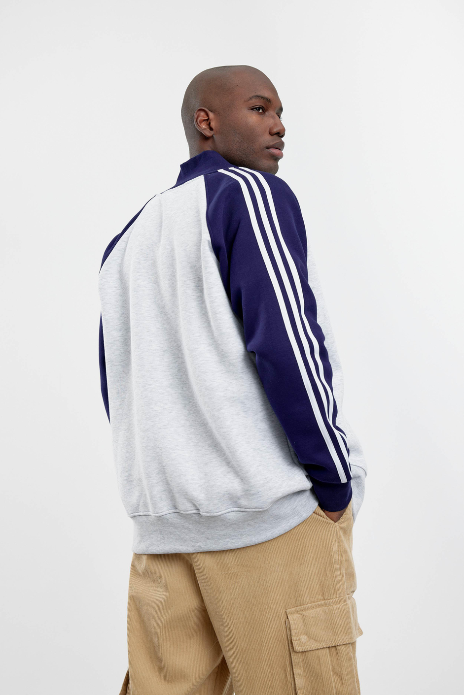 Gri Kolu 3 Çizgili Fermuarlı Sweatshirt