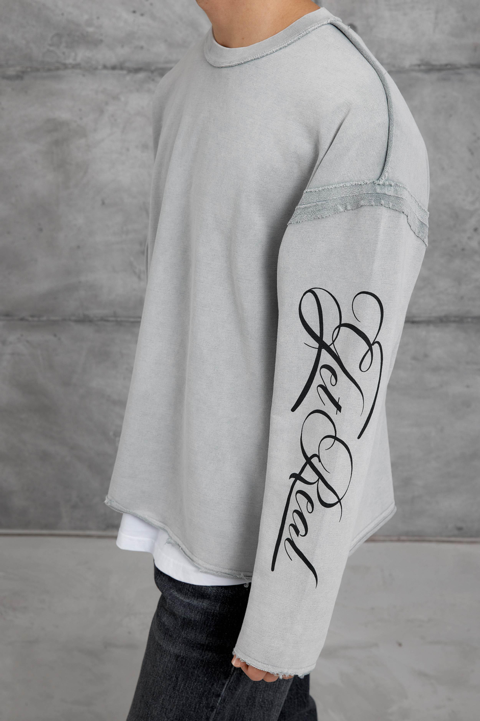 Gri KOLU PARÇA DETAYLI YIKAMALI OVERSİZE SWEATSHİRT