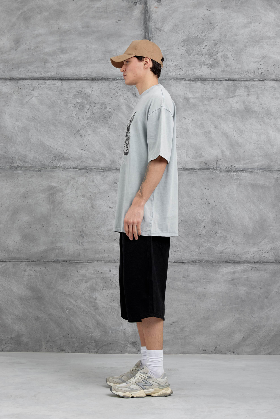 Gri Love Money Yazılı Yıkamalı Oversize Tshirt