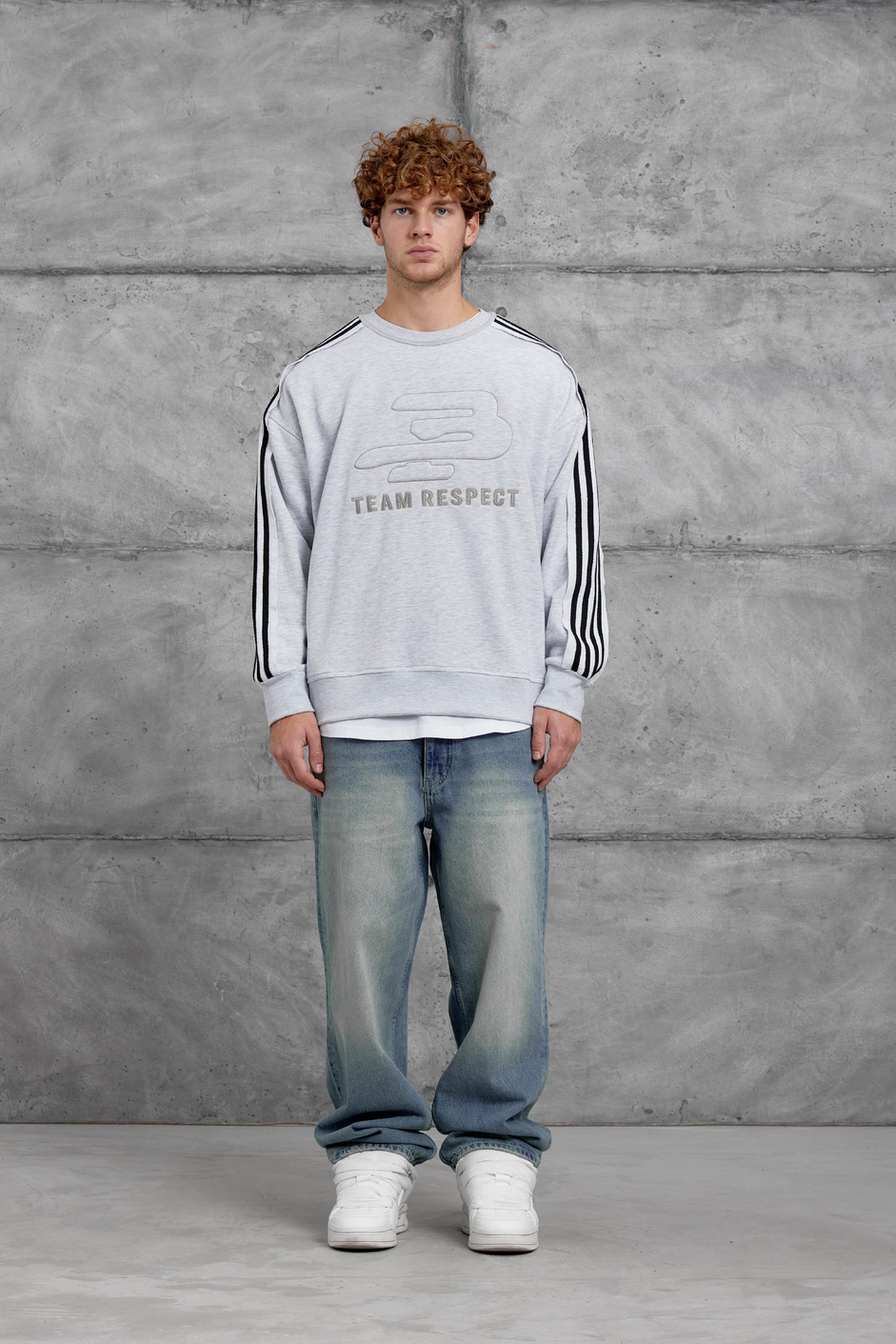 Gri NMRC ŞERİT DETAYLI 9 NUMARA OVERSİZE SWEATSHİRT