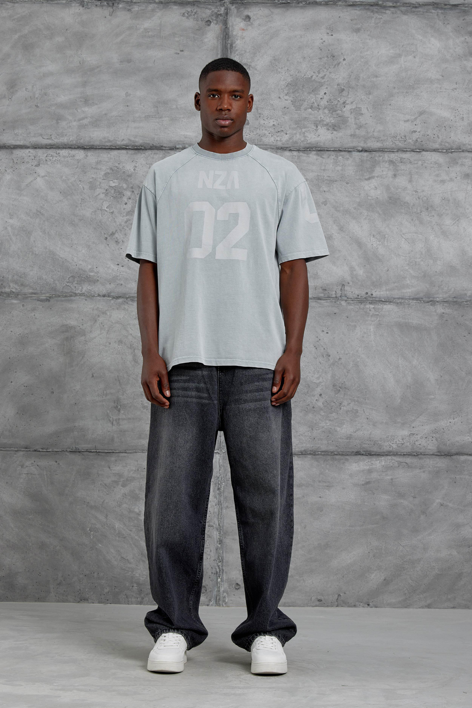 Gri Nza 02 Baskılı Yıkamalı Oversize Tshirt