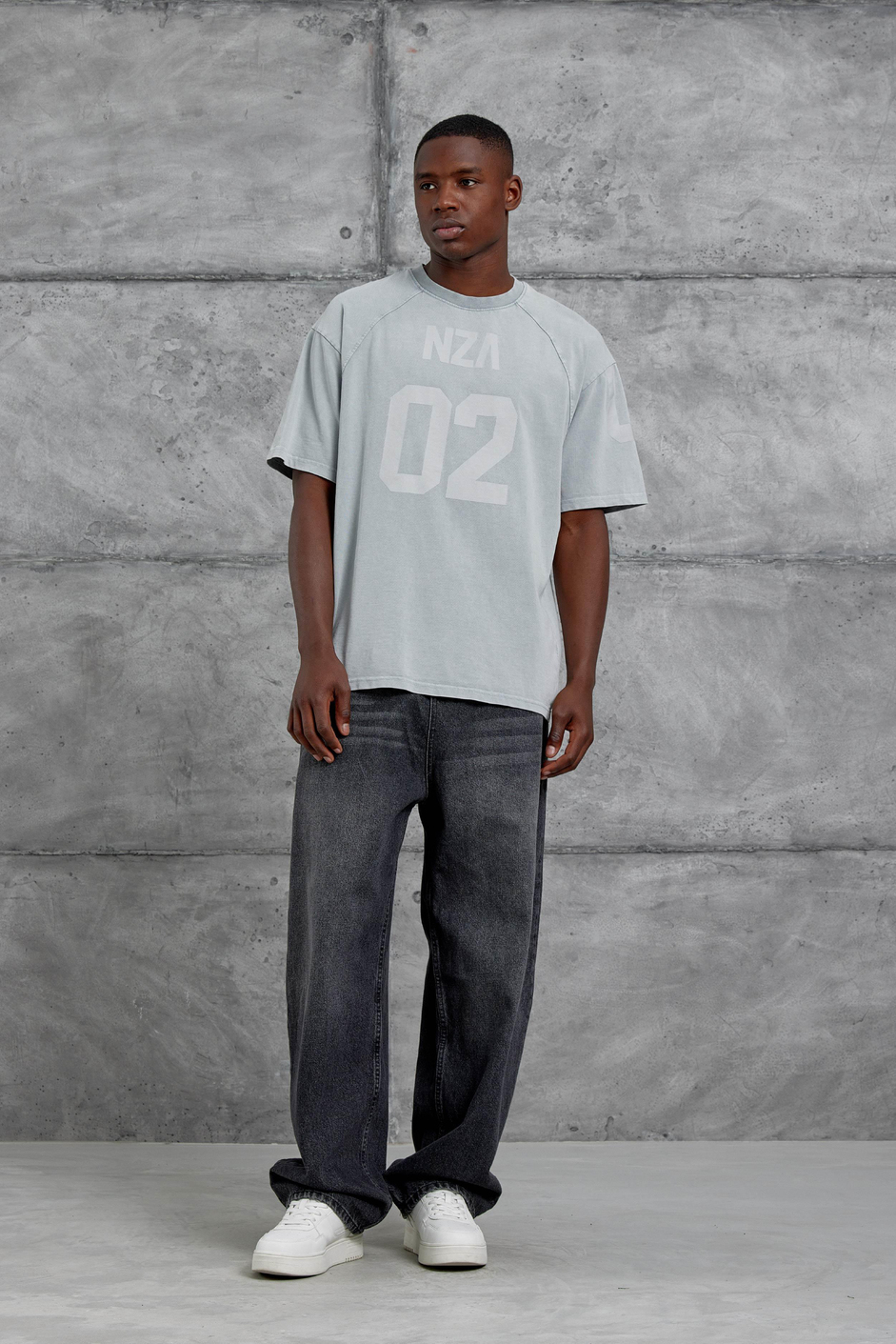 Gri Nza 02 Baskılı Yıkamalı Oversize Tshirt