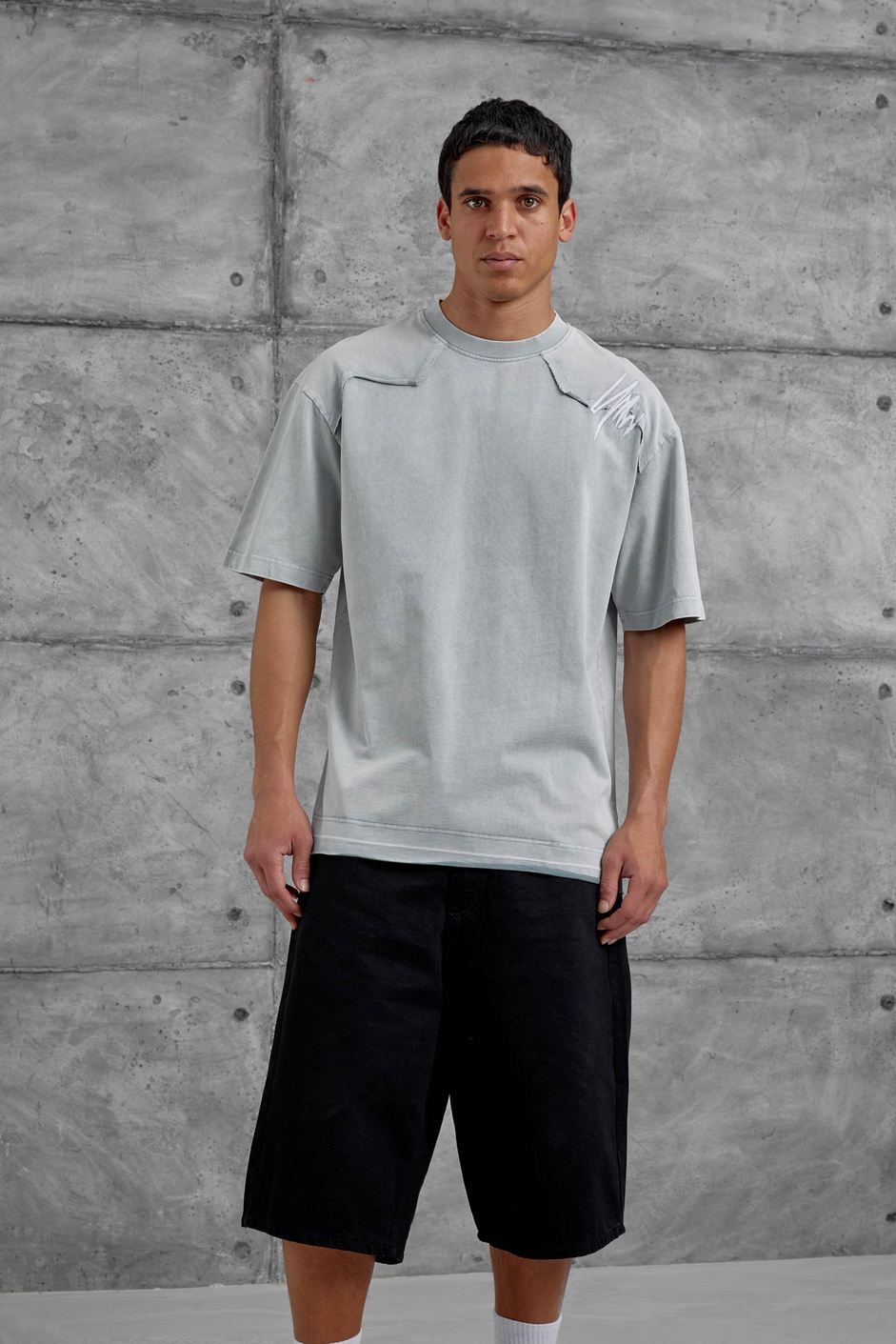 Gri Parçalı Yıkamalı Oversize Tshirt