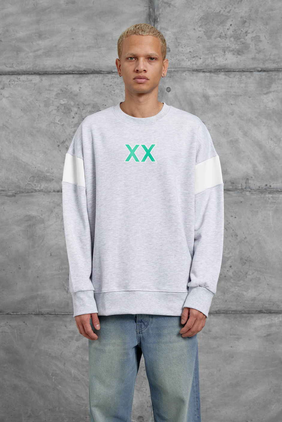 Gri XX BASKILI SWEATSHIRT