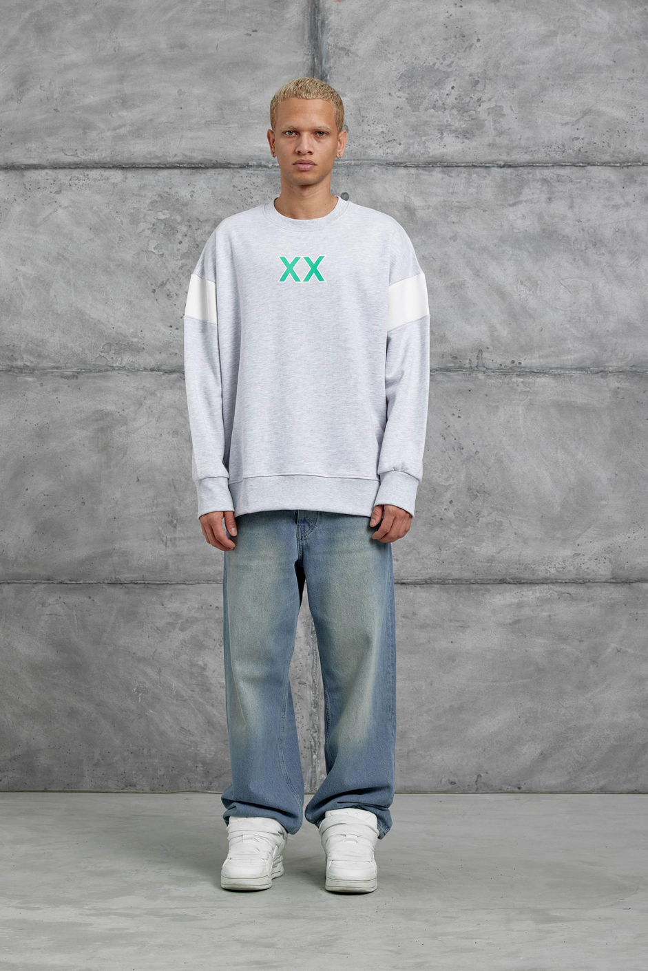 Gri XX BASKILI SWEATSHIRT