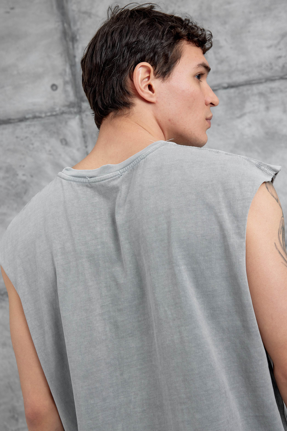 Gri Yıkamalı Oversize Atlet