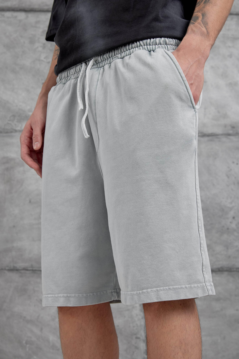 Gri Yıkamalı Oversize Şort