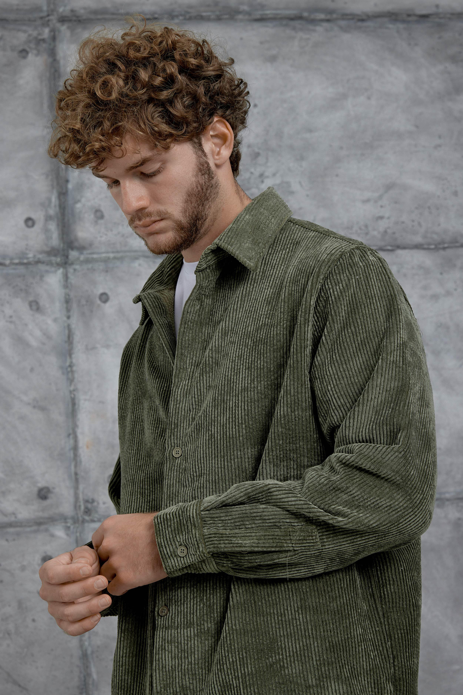 Haki 251 Kadife Oversize Gömlek ve Pantalon Takım