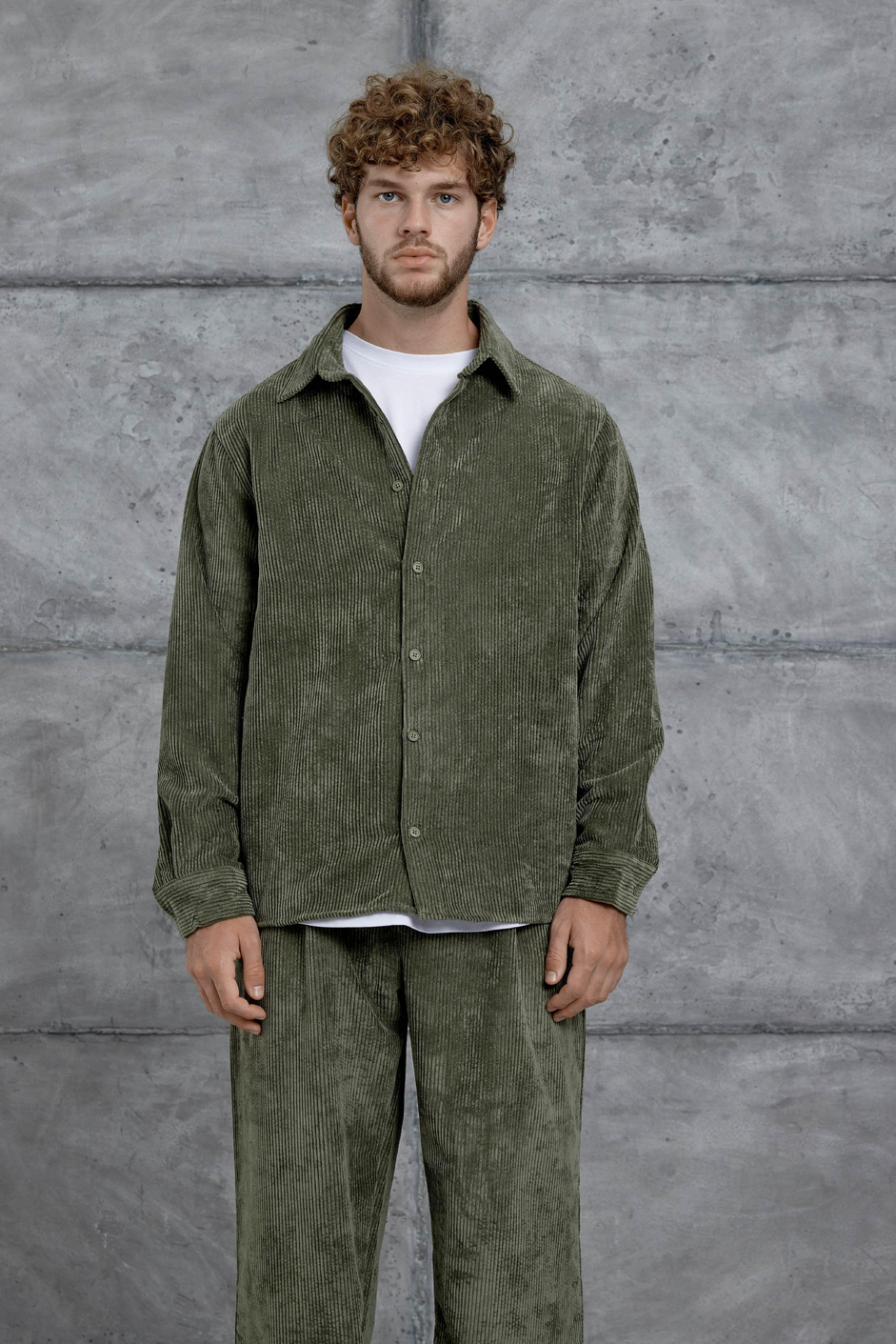 Haki 251 Kadife Oversize Gömlek ve Pantalon Takım