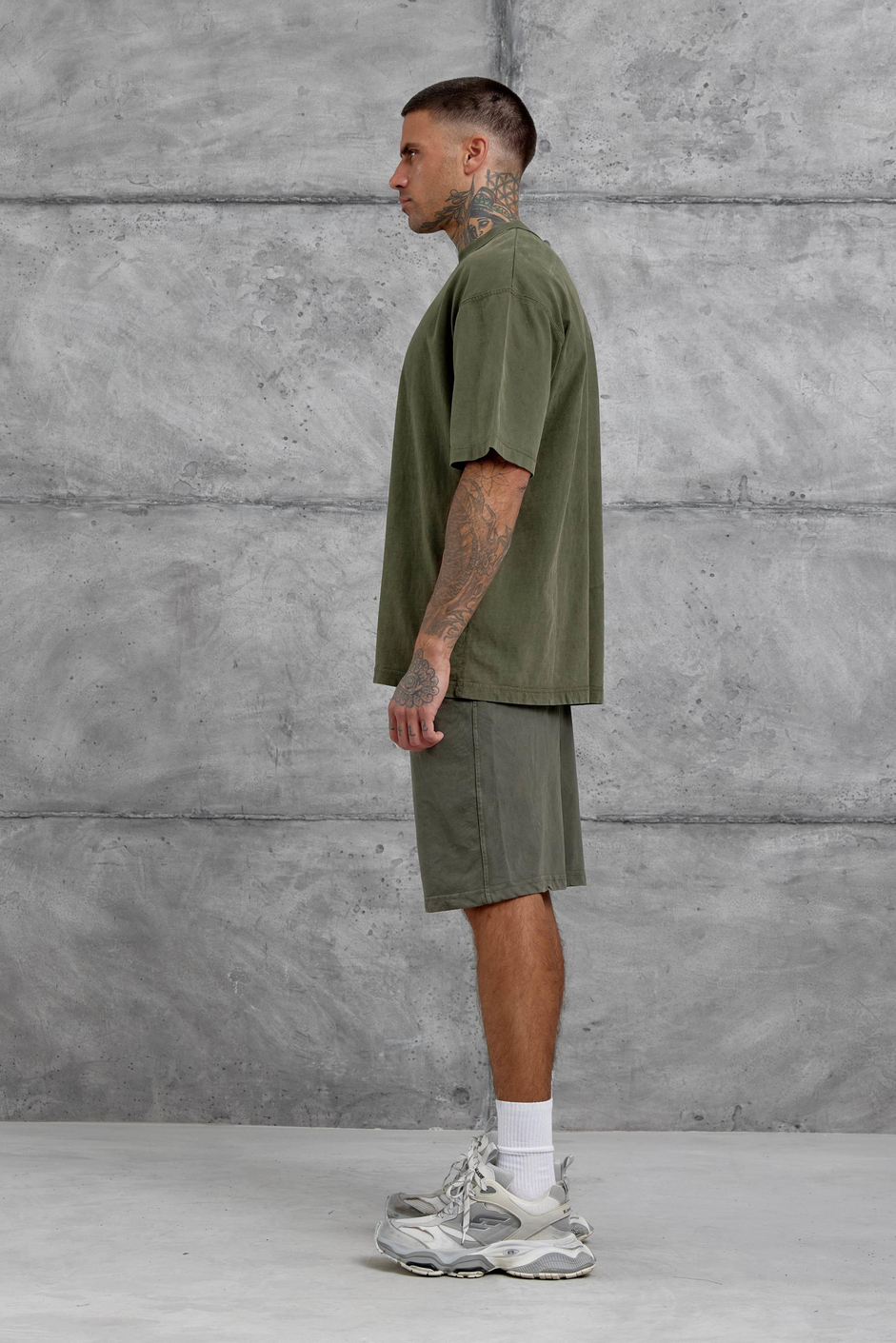 Haki Basic Oversize Tshirt