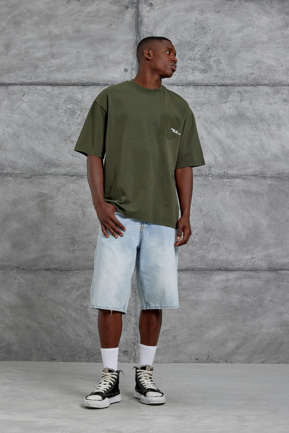 Haki Born To Stand Out Yazılı Yıkamalı Oversize Tshirt