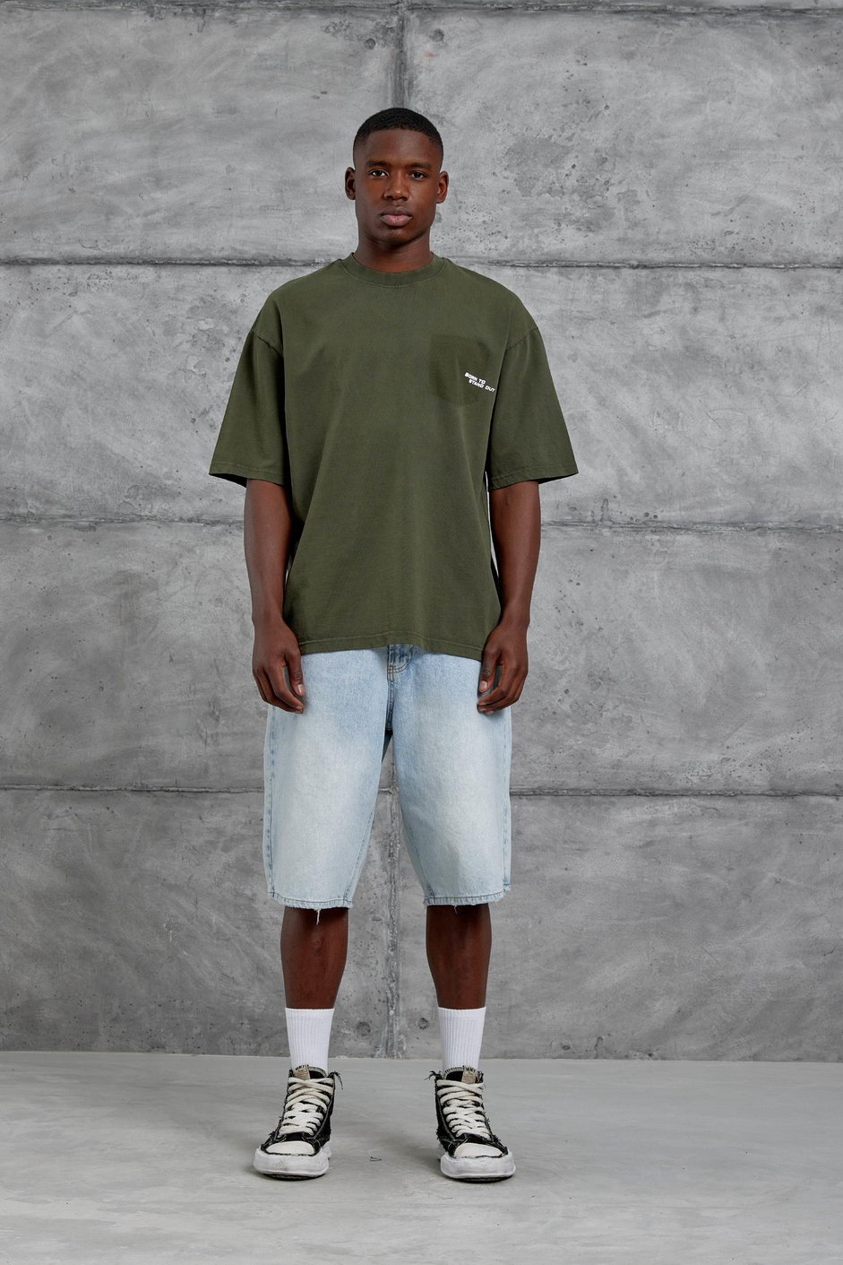 Haki Born To Stand Out Yazılı Yıkamalı Oversize Tshirt