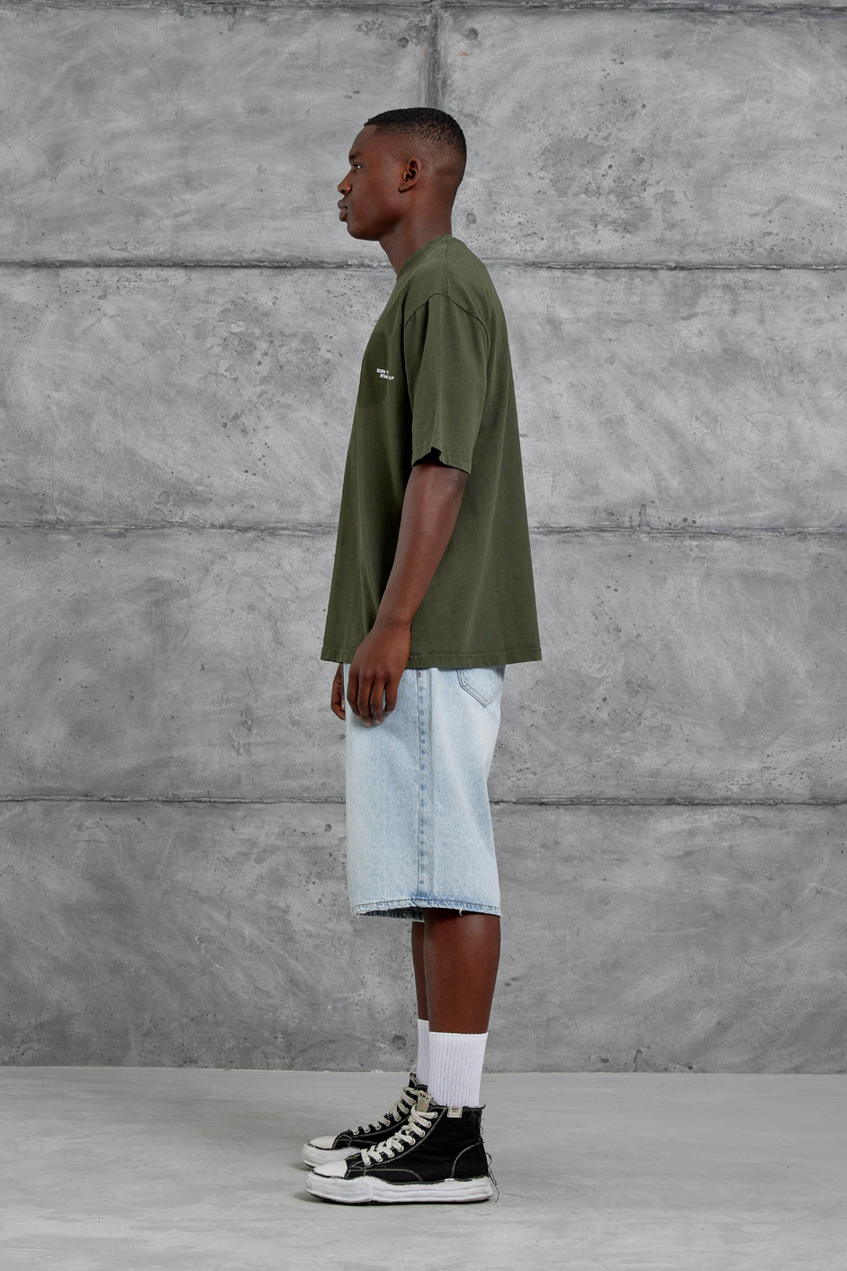 Haki Born To Stand Out Yazılı Yıkamalı Oversize Tshirt