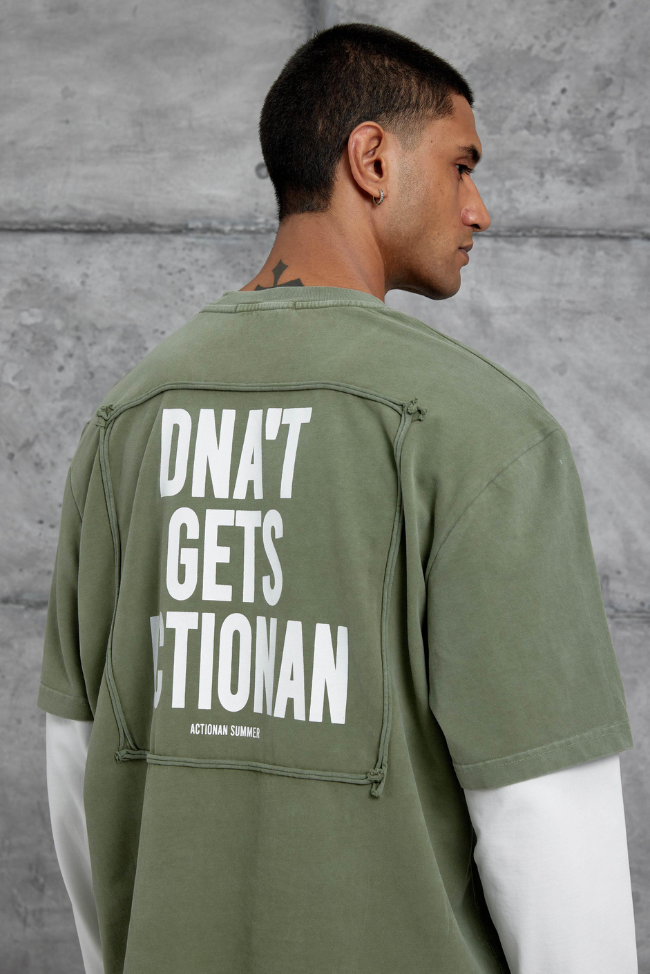 Haki Cep Rakam Detaylı Oversize Kolu Parçalı Tasarım Sweatshirt