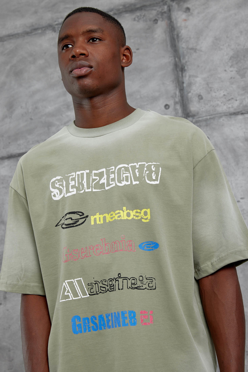 Haki Sebizegva Baskılı Oversize Tshirt