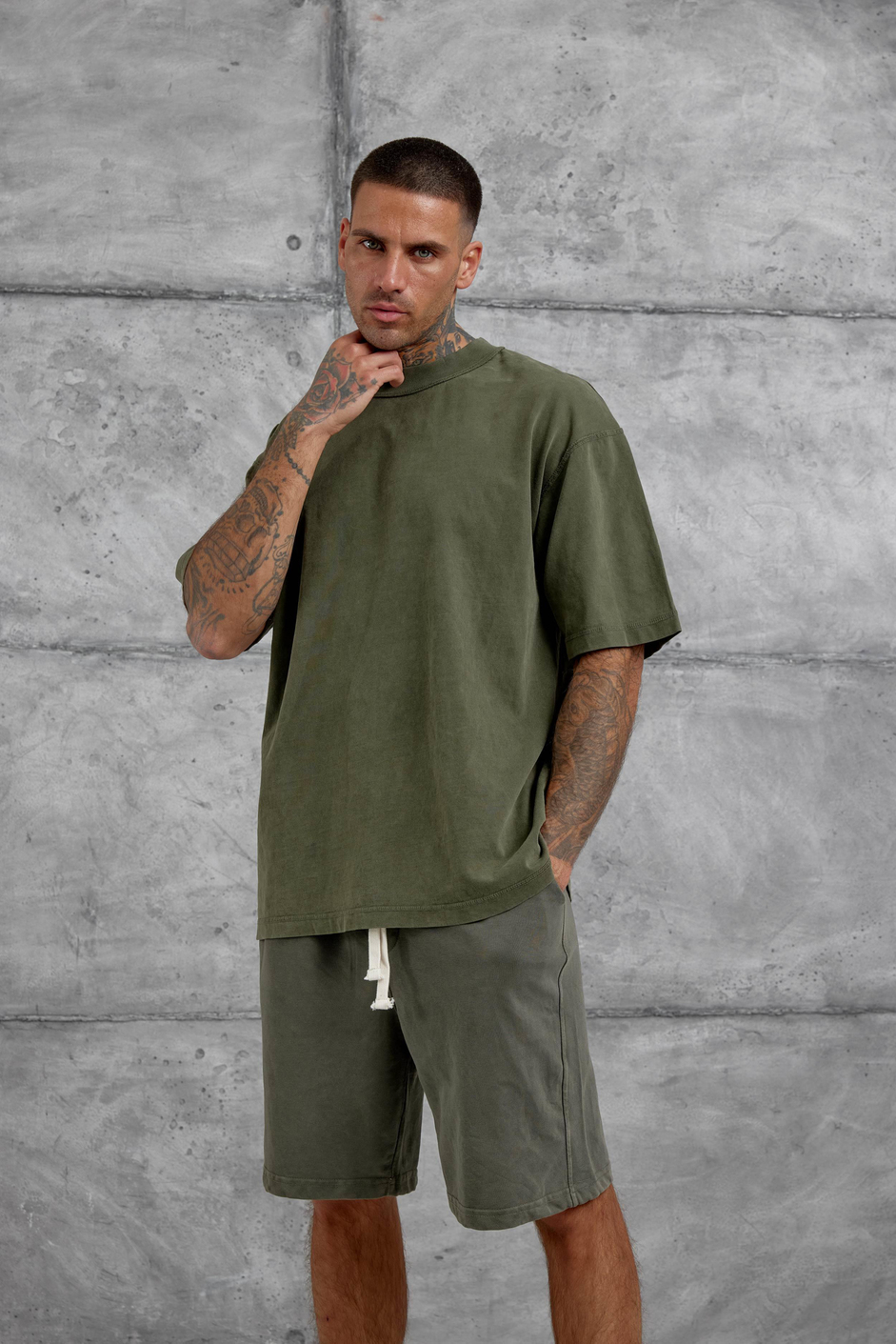 Haki Yıkamalı Oversize Şort