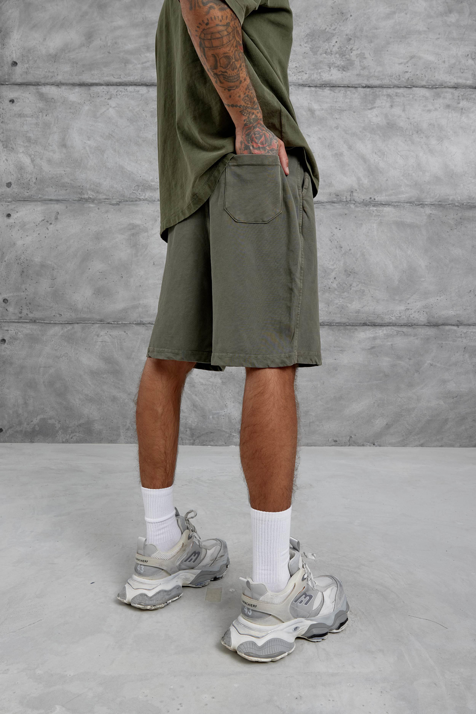 Haki Yıkamalı Oversize Şort