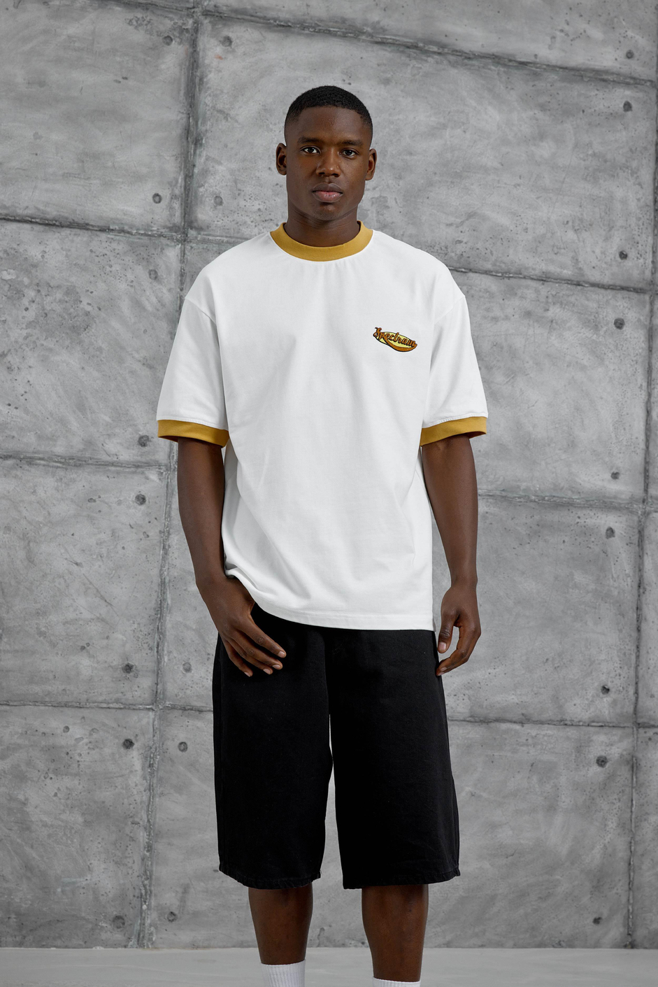 Hardal Yakalı Spectrum Yazılı Oversize Tshirt
