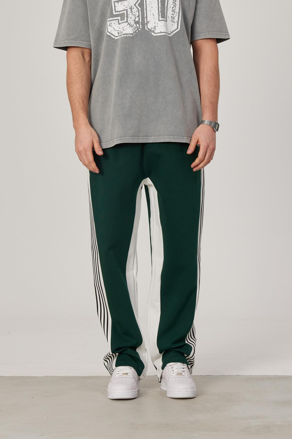 İç Şerit Detaylı Yeşil Eşofman