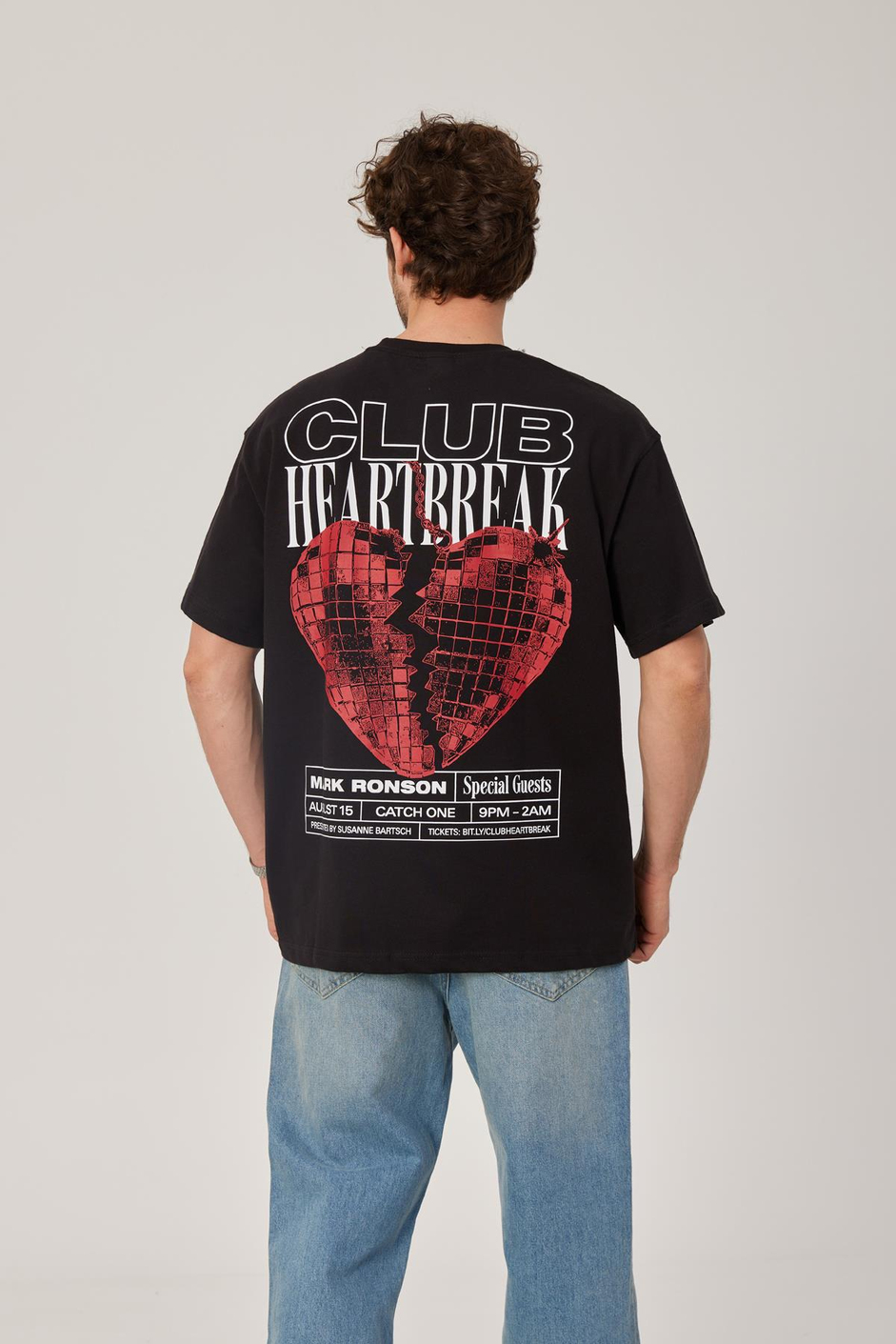 Kalp Baskılı Siyah Tshirt