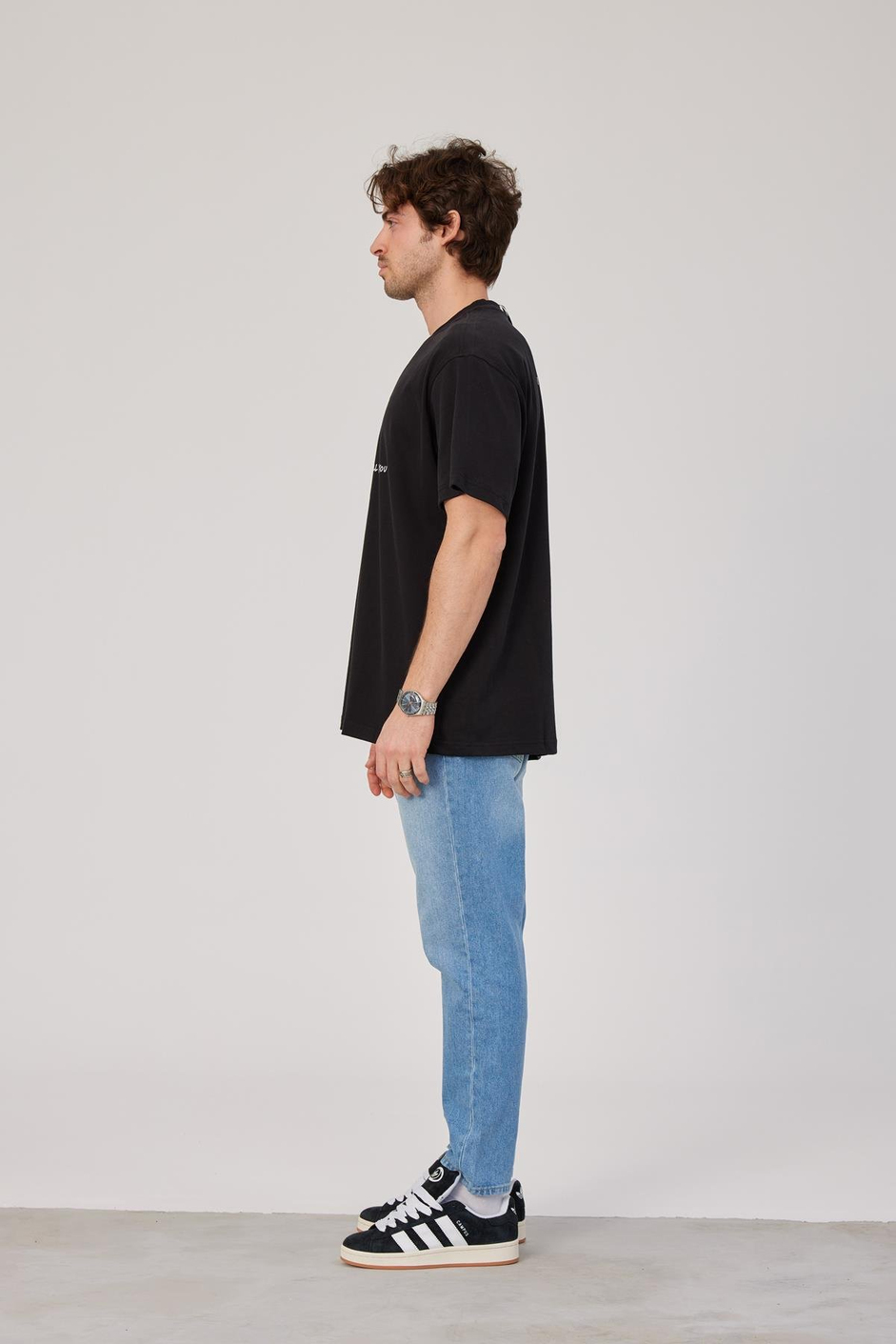 Karışık Yazılı Siyah Tshirt