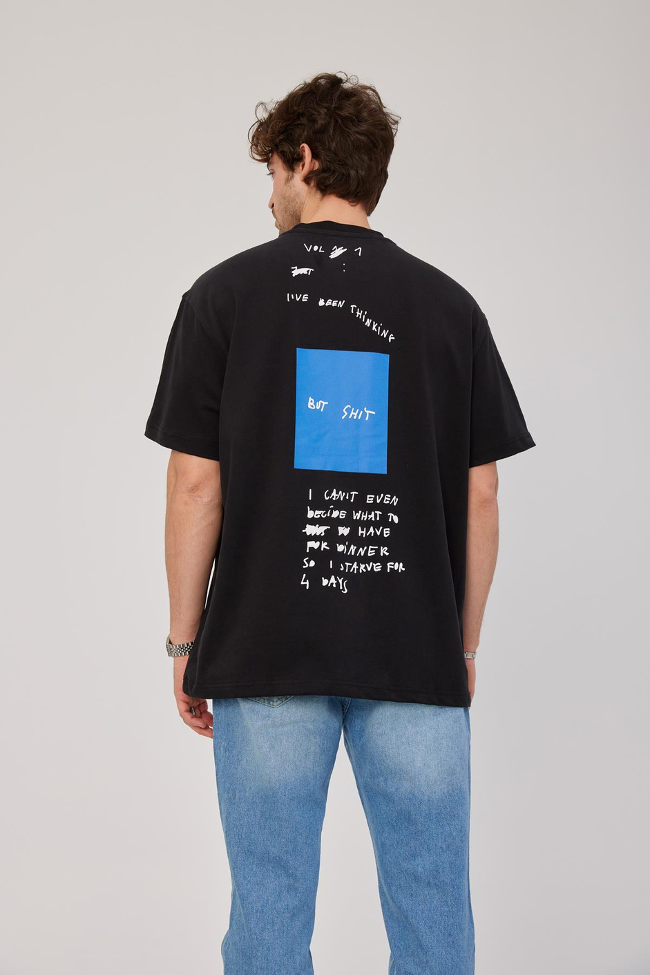 Karışık Yazılı Siyah Tshirt