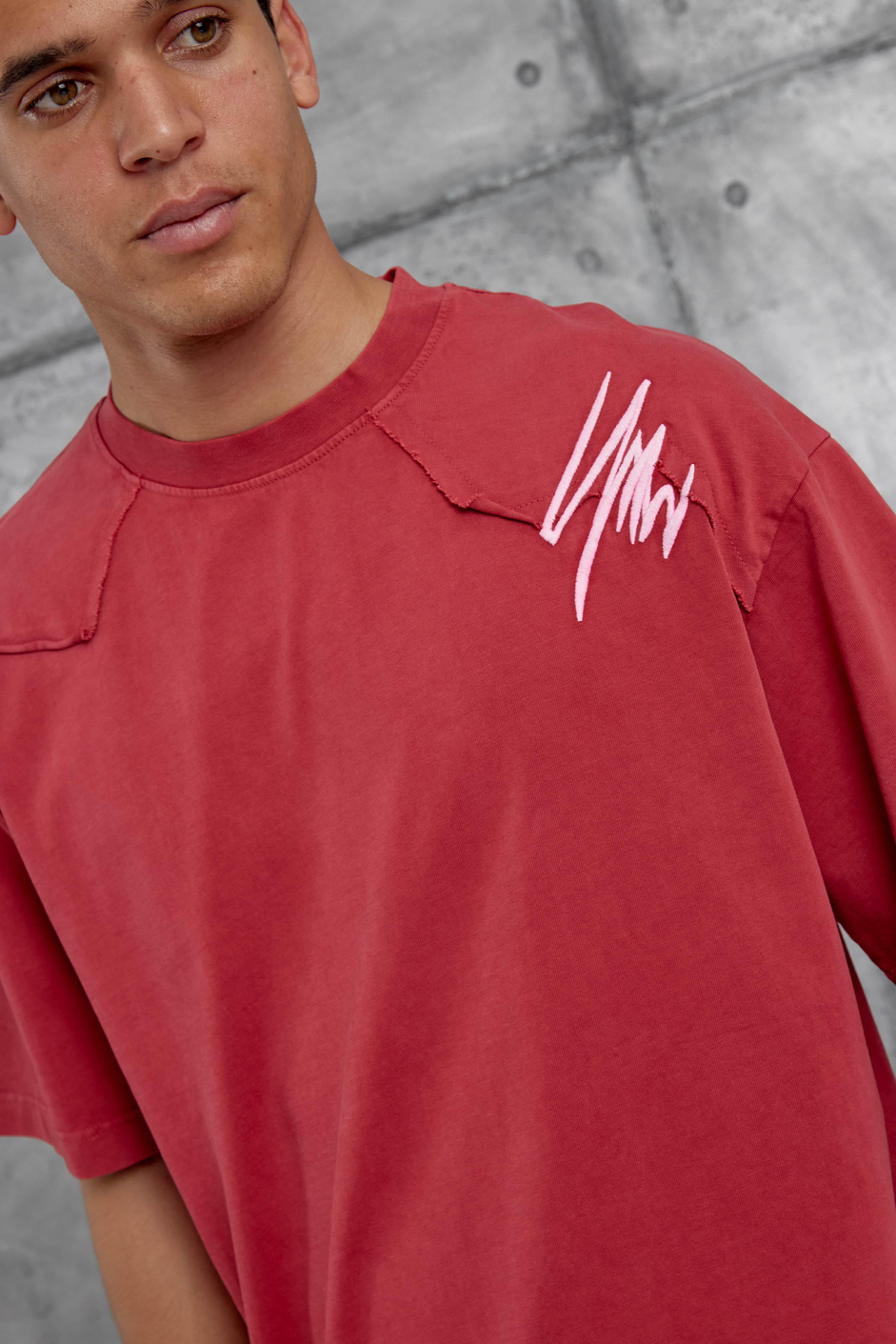 Kırmızı Parçalı Yıkamalı Oversize Tshirt