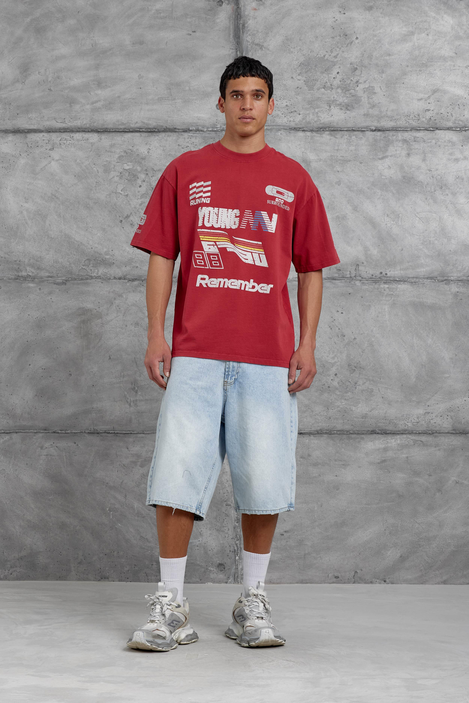 Kırmızı Remember Yazılı Yakımalı Oversize Tshirt