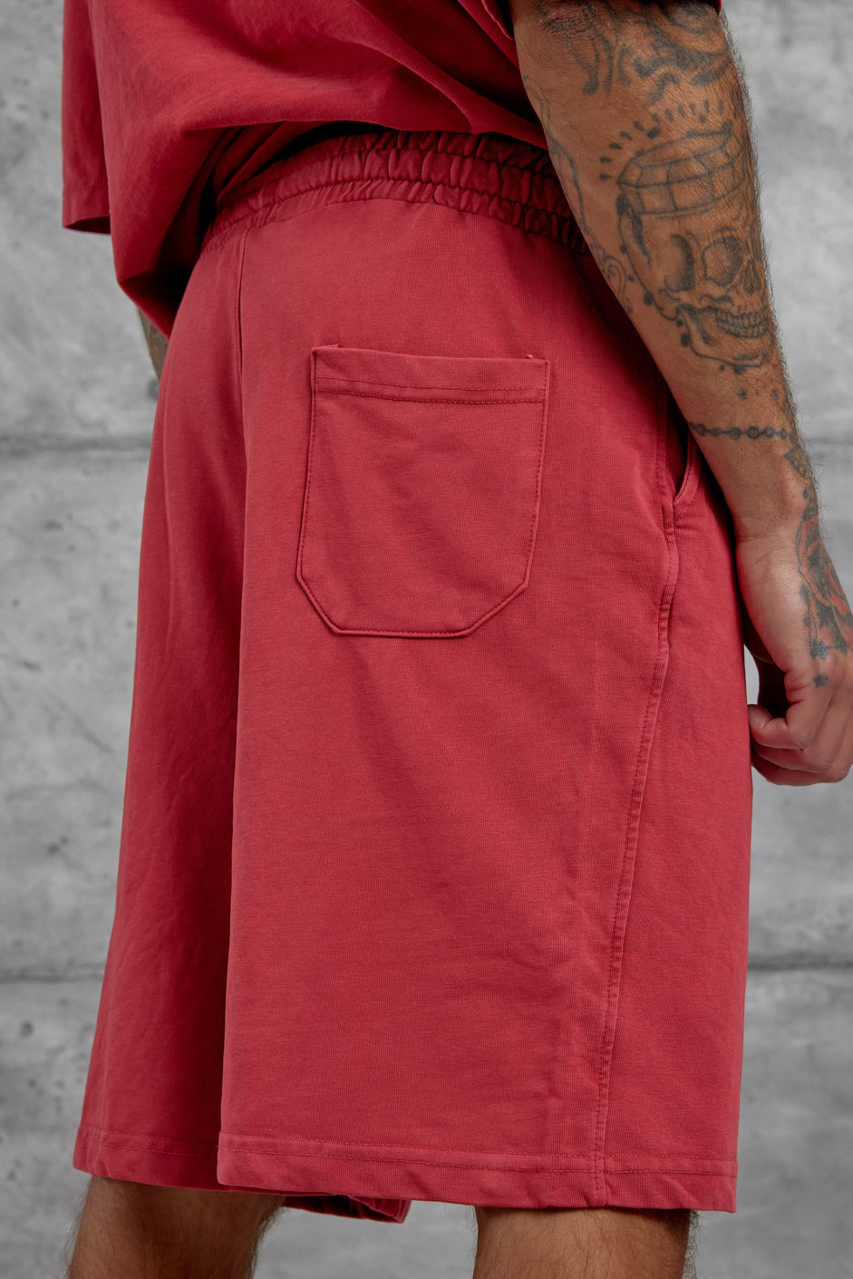 Kırmızı Yıkamalı Oversize Şort