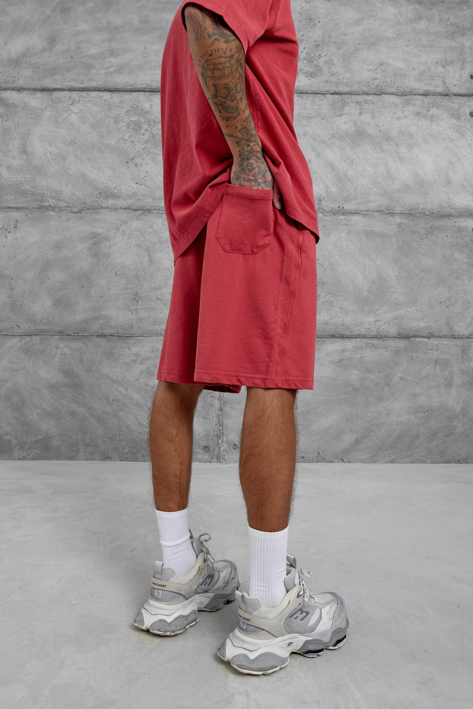 Kırmızı Yıkamalı Oversize Şort