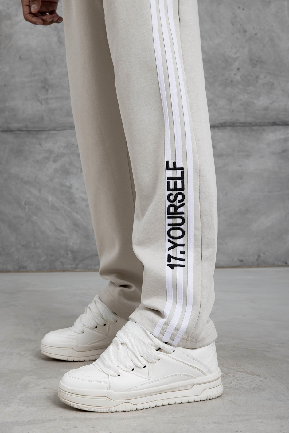 Krem 17.Yourself Yazılı Baggy Kalıp Eşofman Altı