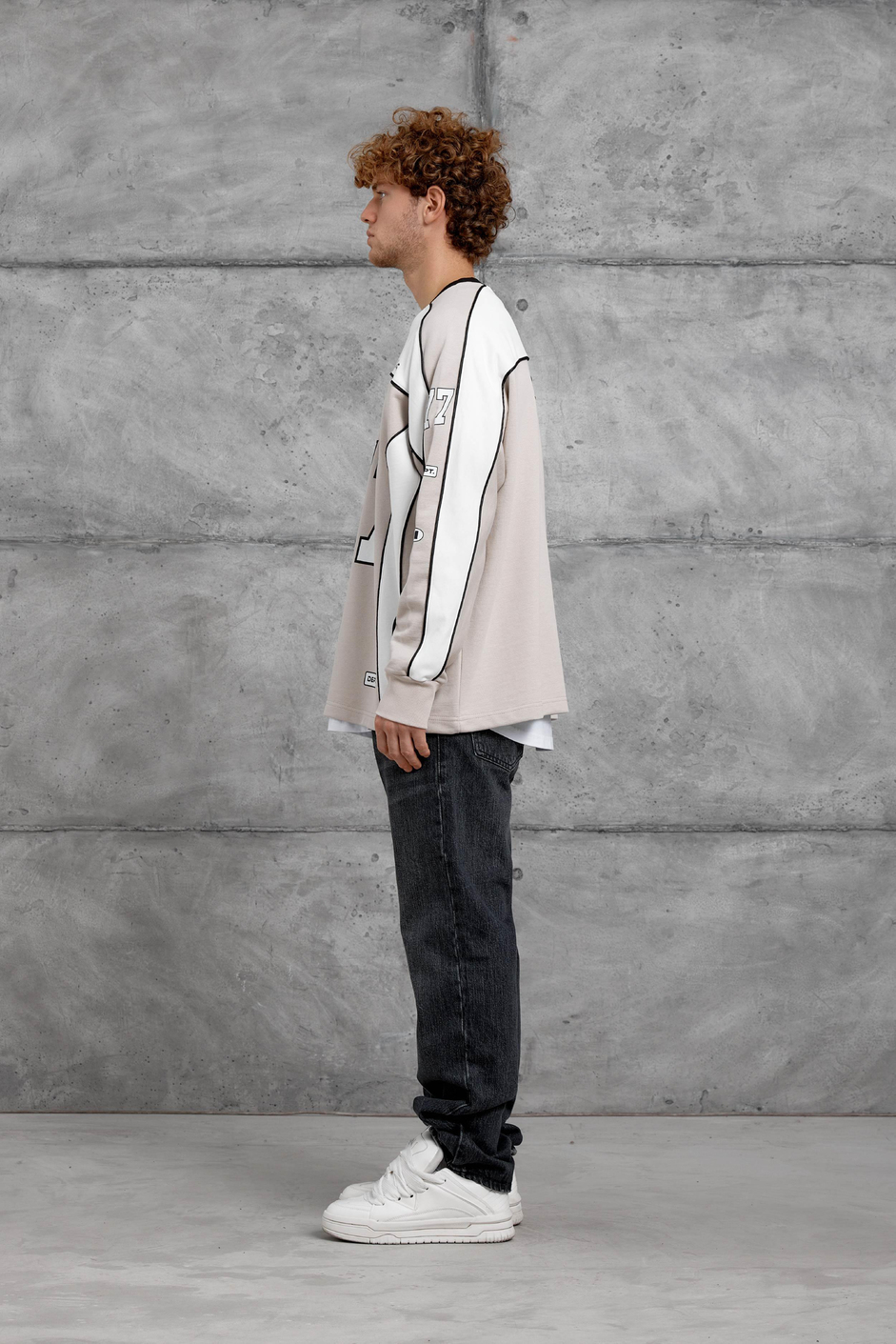 Krem 77 NUMARA OVERSİZE SWEATSHİRT