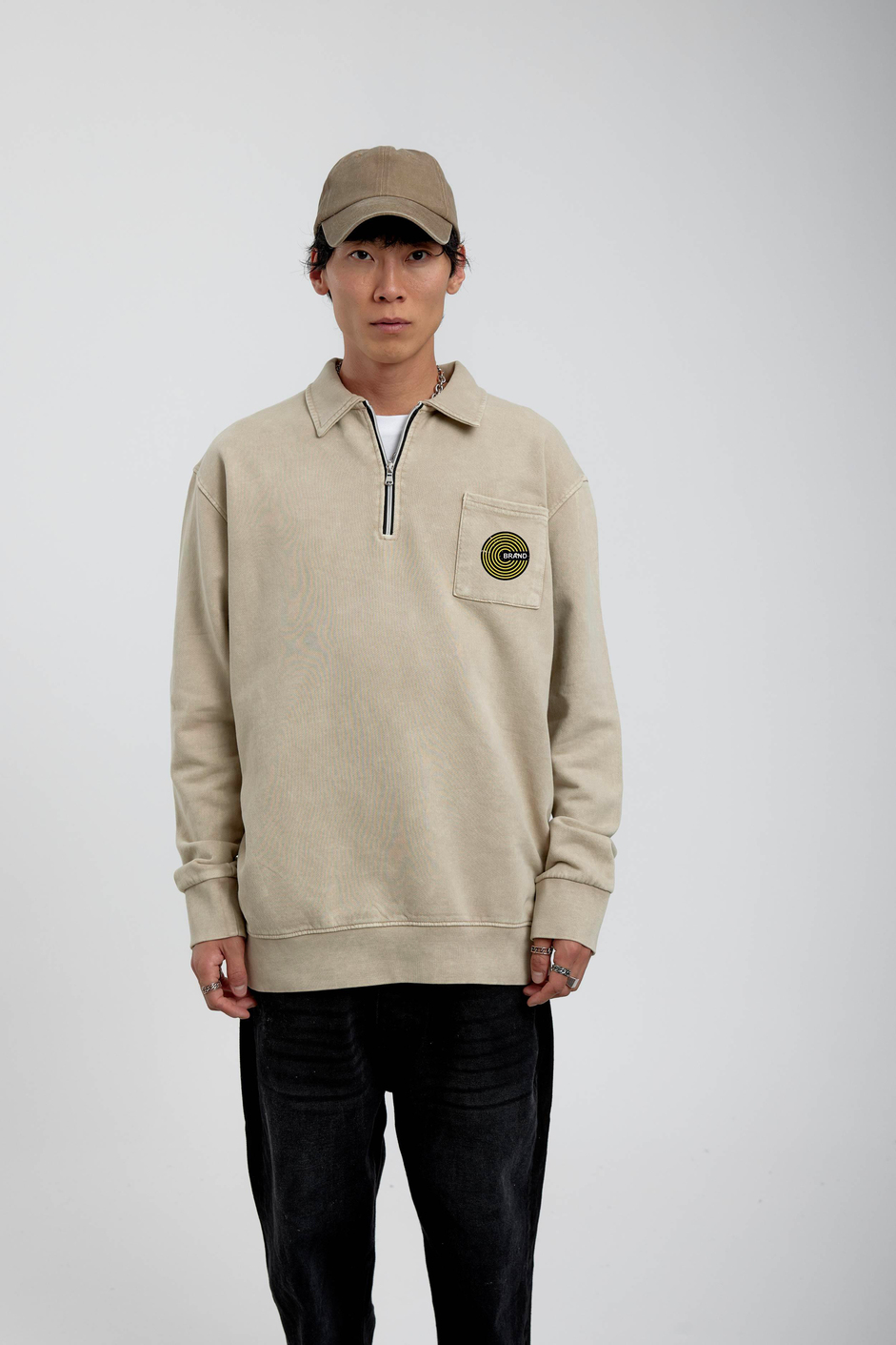Krem Cebi Brand Yazılı Yakası Fermuarlı Sweatshirt