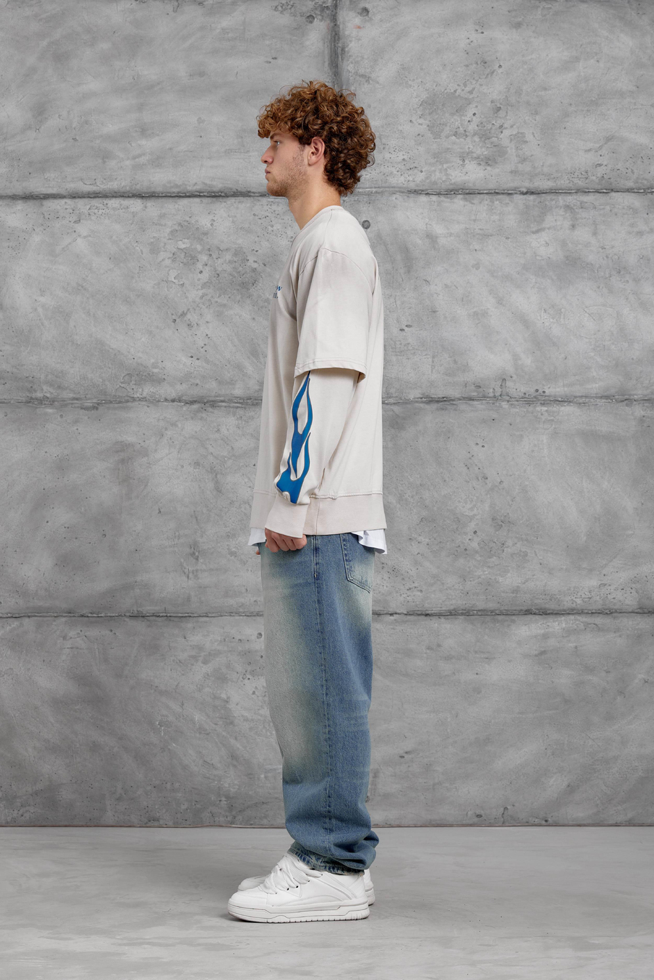 Krem KOLU ALEV BASKILI OVERSİZE SWEATSHIRT